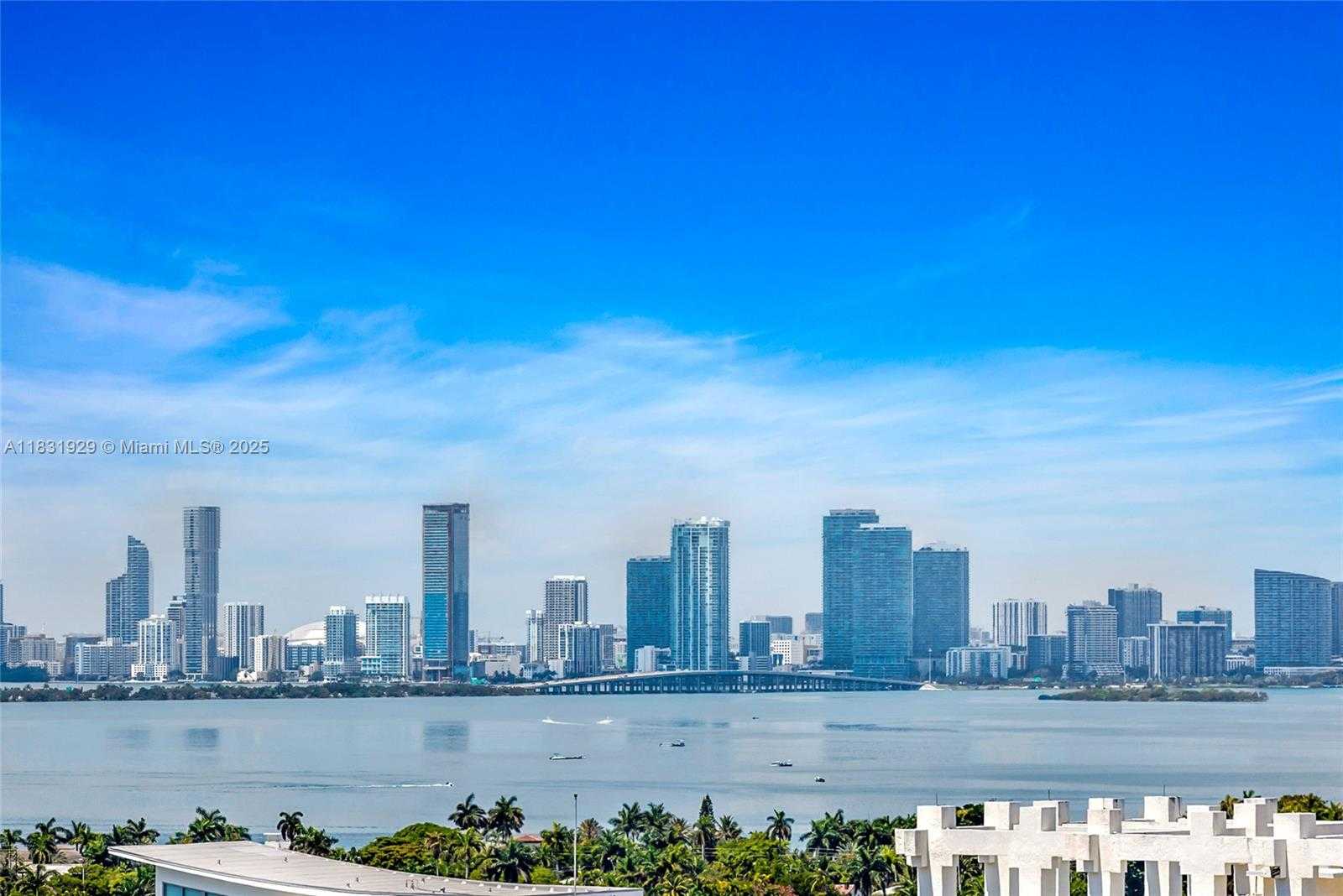 Small Image of 6301 COLLINS AVE #2103, Miami Beach Number 35