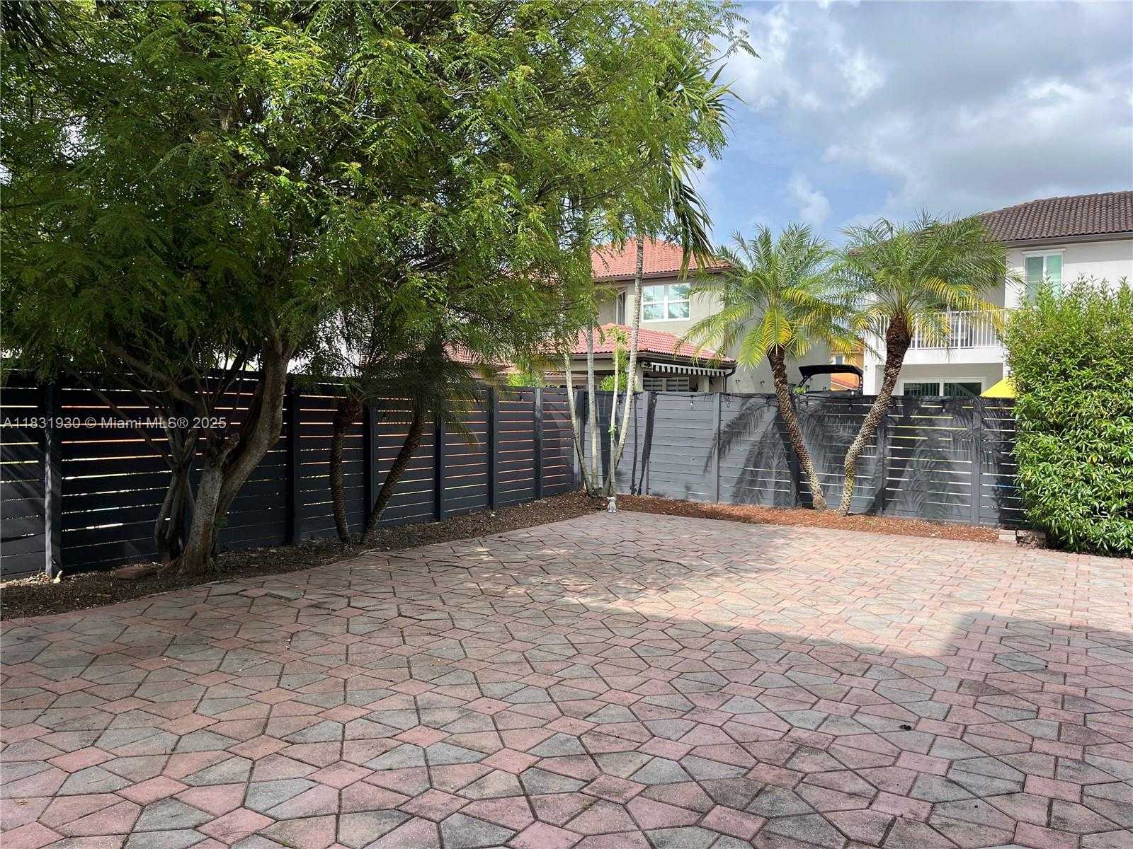 Small Image of 9140 SOUTH WEST 153RD AVE #9140, Miami Number 3