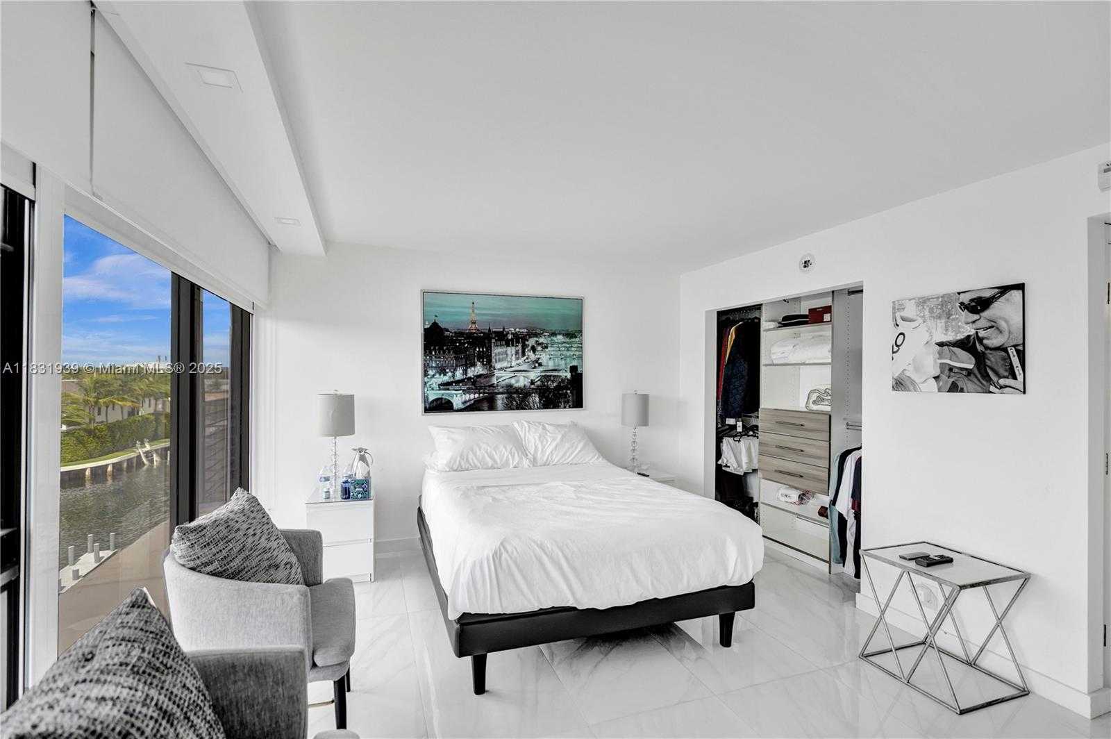 Small Image of 900 Spanish River Blvd, Boca Raton, FL 33431, USA Number 34