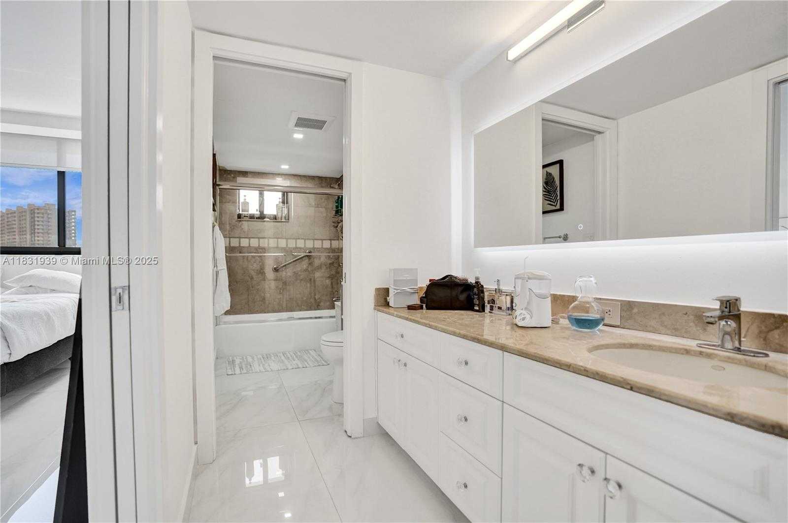 Small Image of 900 Spanish River Blvd, Boca Raton, FL 33431, USA Number 61