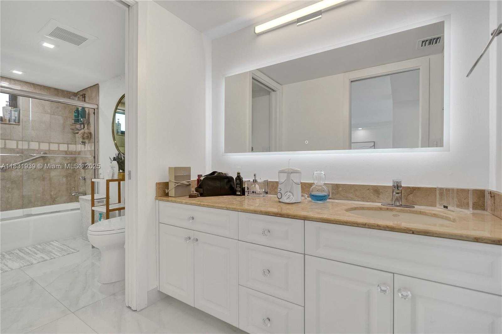 Small Image of 900 Spanish River Blvd, Boca Raton, FL 33431, USA Number 62