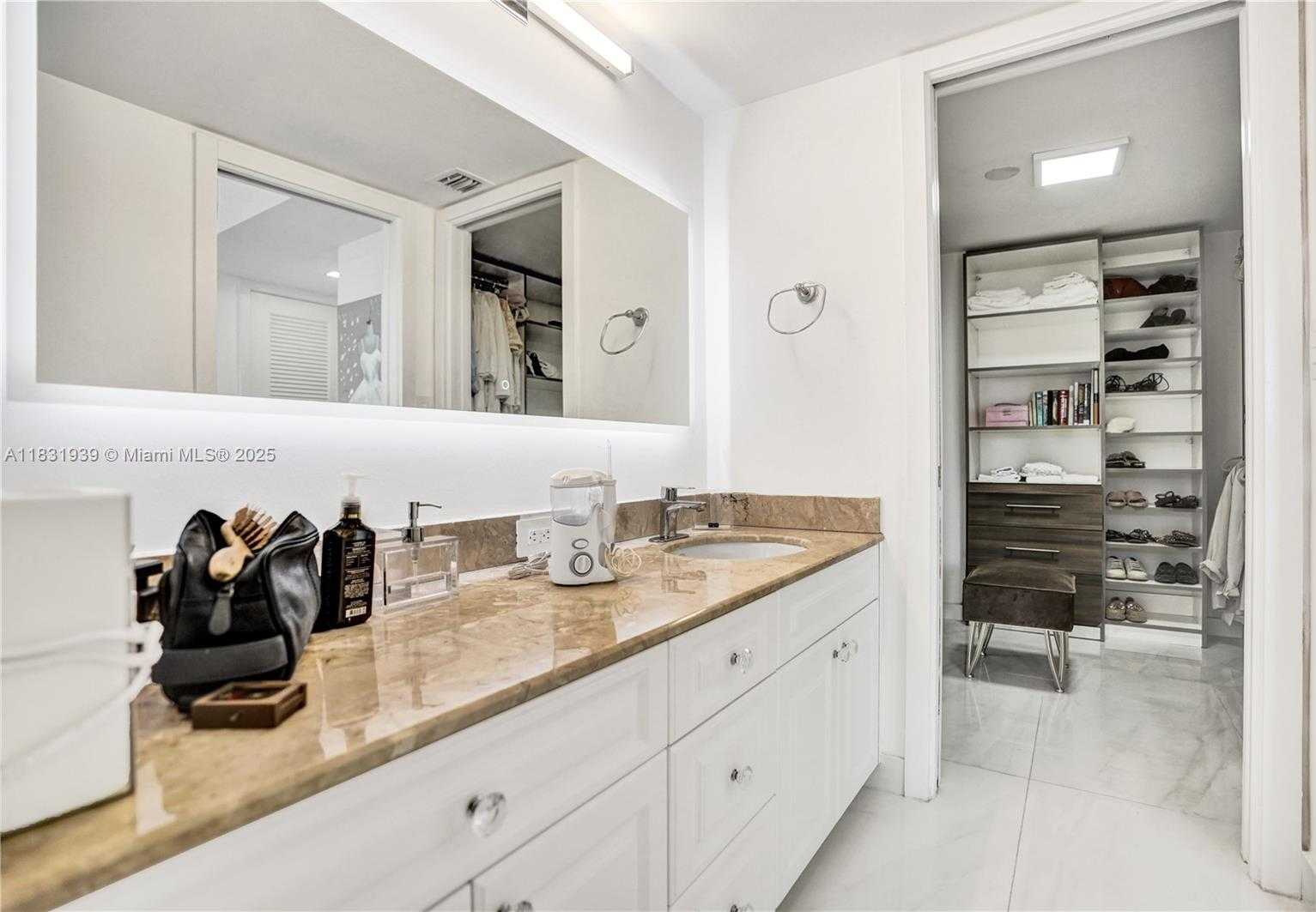 Small Image of 900 Spanish River Blvd, Boca Raton, FL 33431, USA Number 63