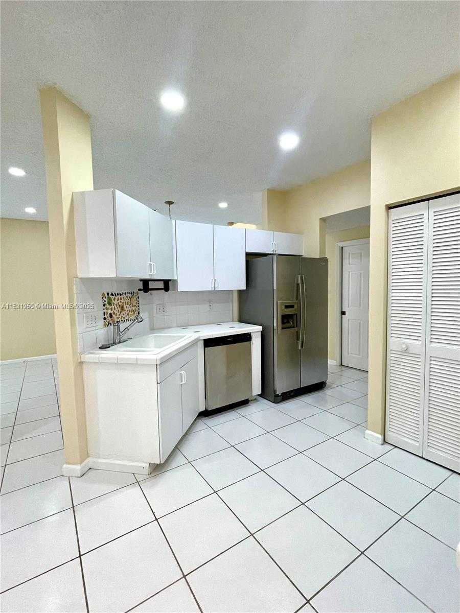 Small Image of 160 NORTH WEST 97TH TER, Coral Springs Number 16