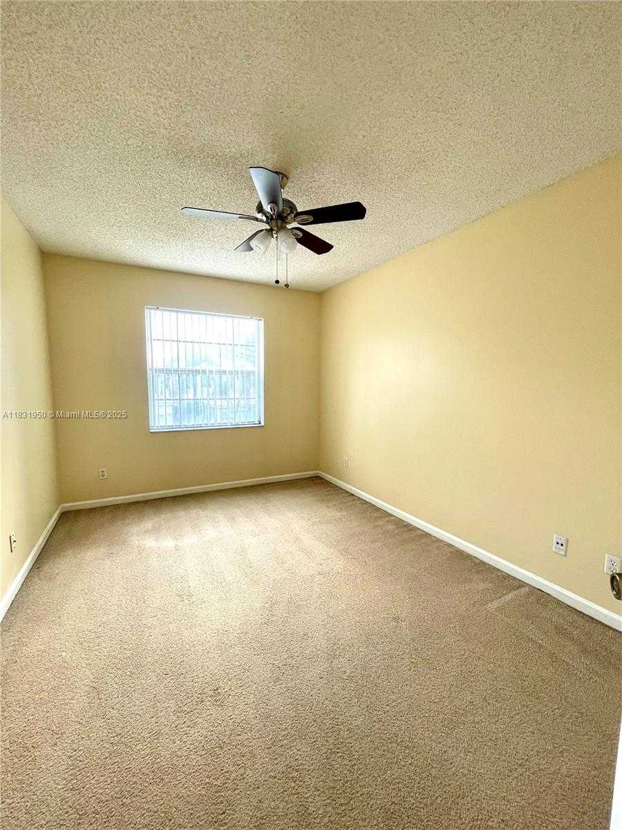 Small Image of 160 NORTH WEST 97TH TER, Coral Springs Number 32