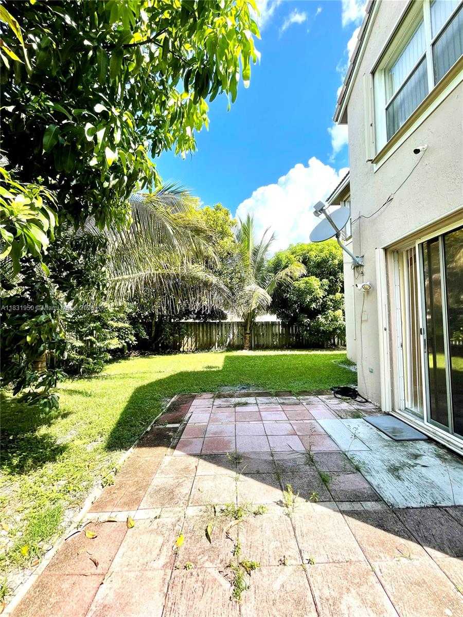 Small Image of 160 NORTH WEST 97TH TER, Coral Springs Number 36