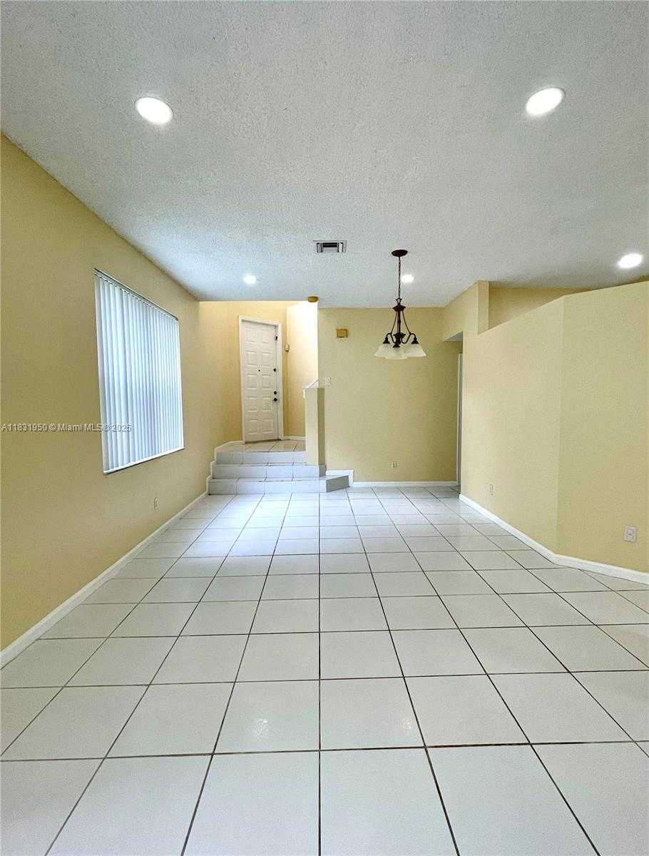 Small Image of 160 NORTH WEST 97TH TER, Coral Springs Number 6