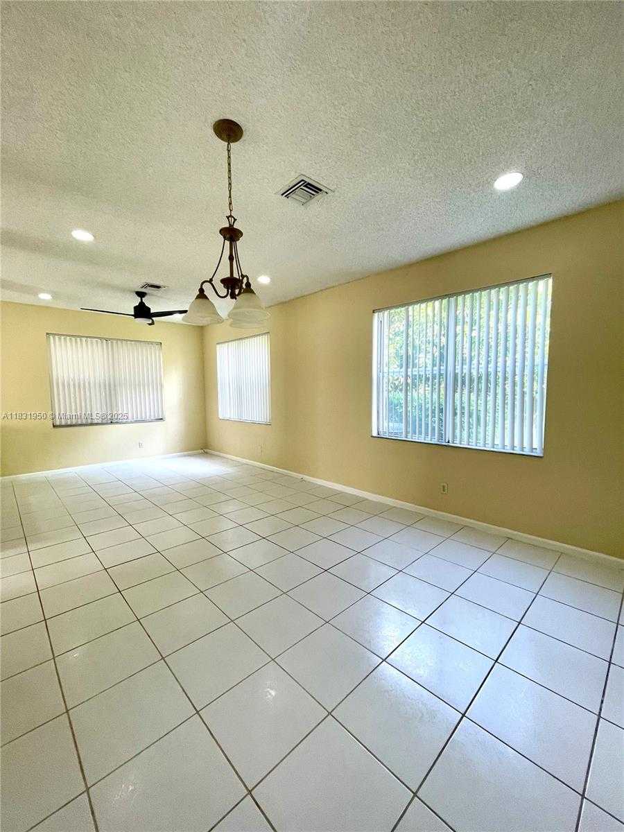 Small Image of 160 NORTH WEST 97TH TER, Coral Springs Number 8