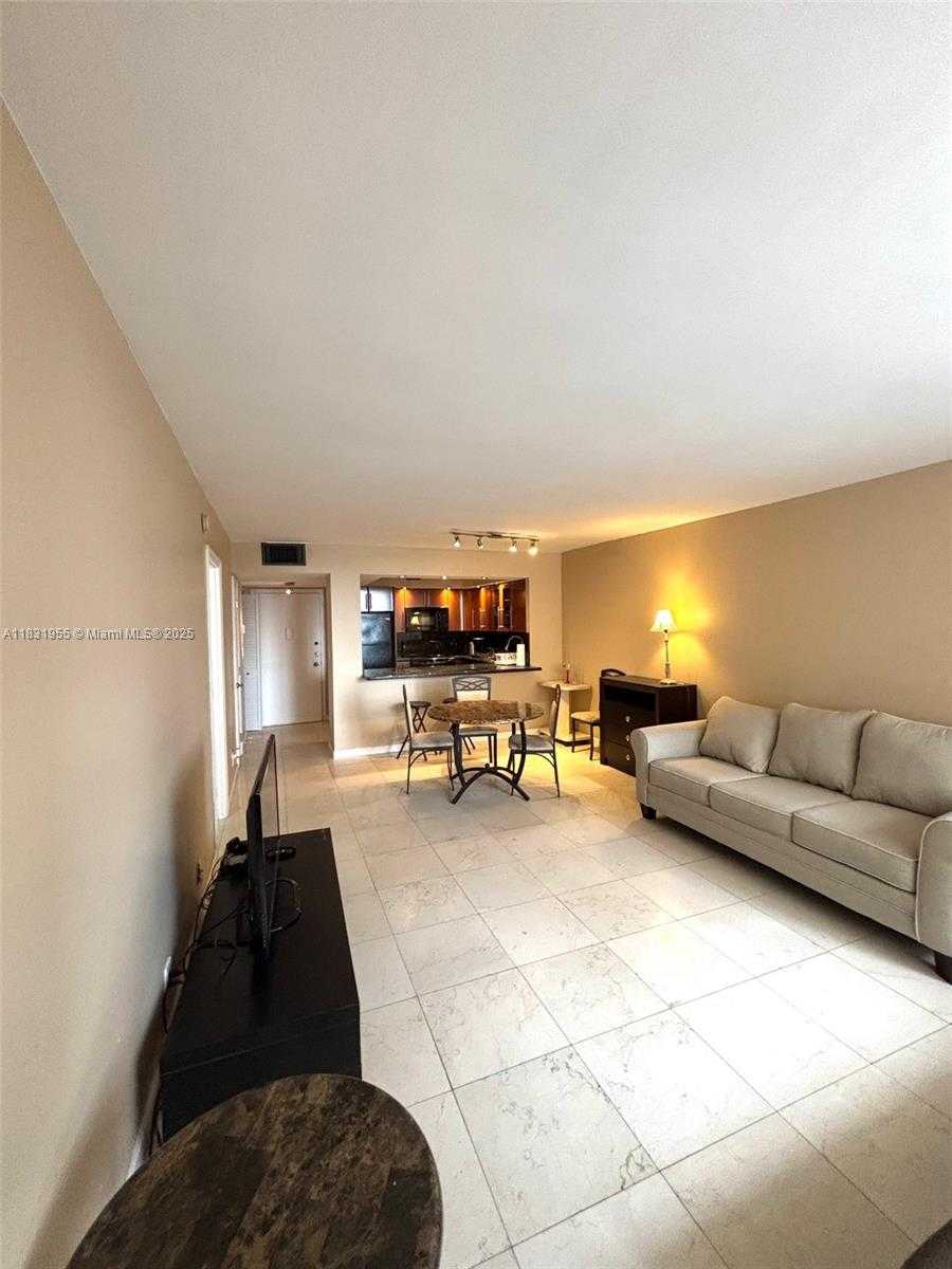 Small Image of 1817 SOUTH OCEAN DR #426, Hallandale Beach Number 19