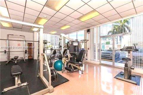 Small Image of 1817 SOUTH OCEAN DR #426, Hallandale Beach Number 4