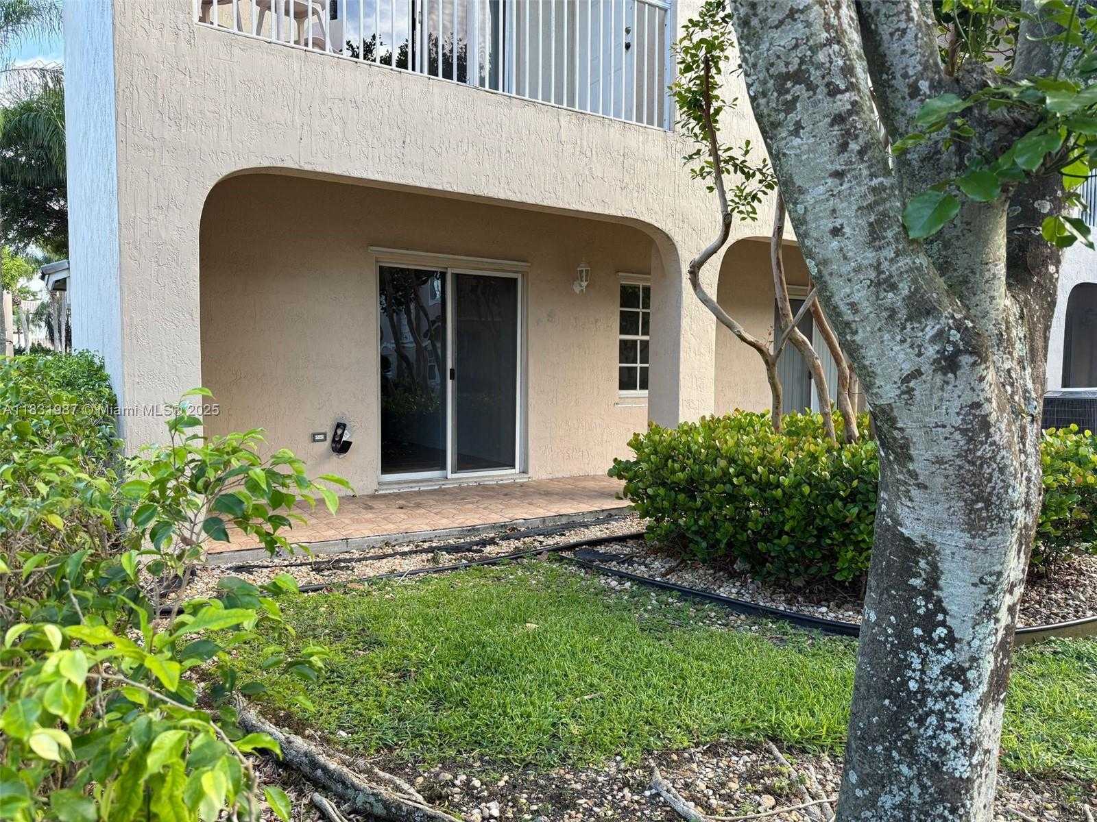 Small Image of 5660 NORTH WEST 115TH CT #106, Doral Number 2