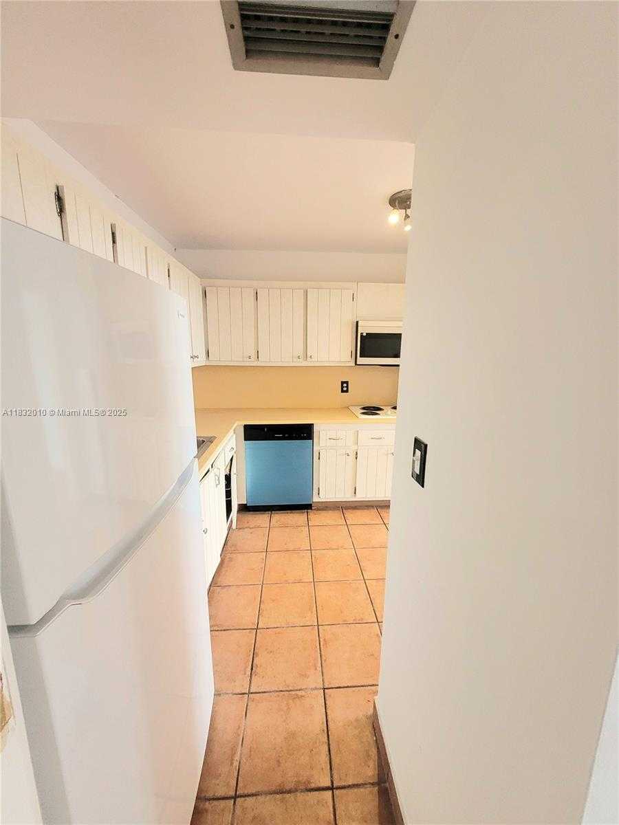 Small Image of 2025 NORTH EAST 164TH ST #602, North Miami Beach Number 12
