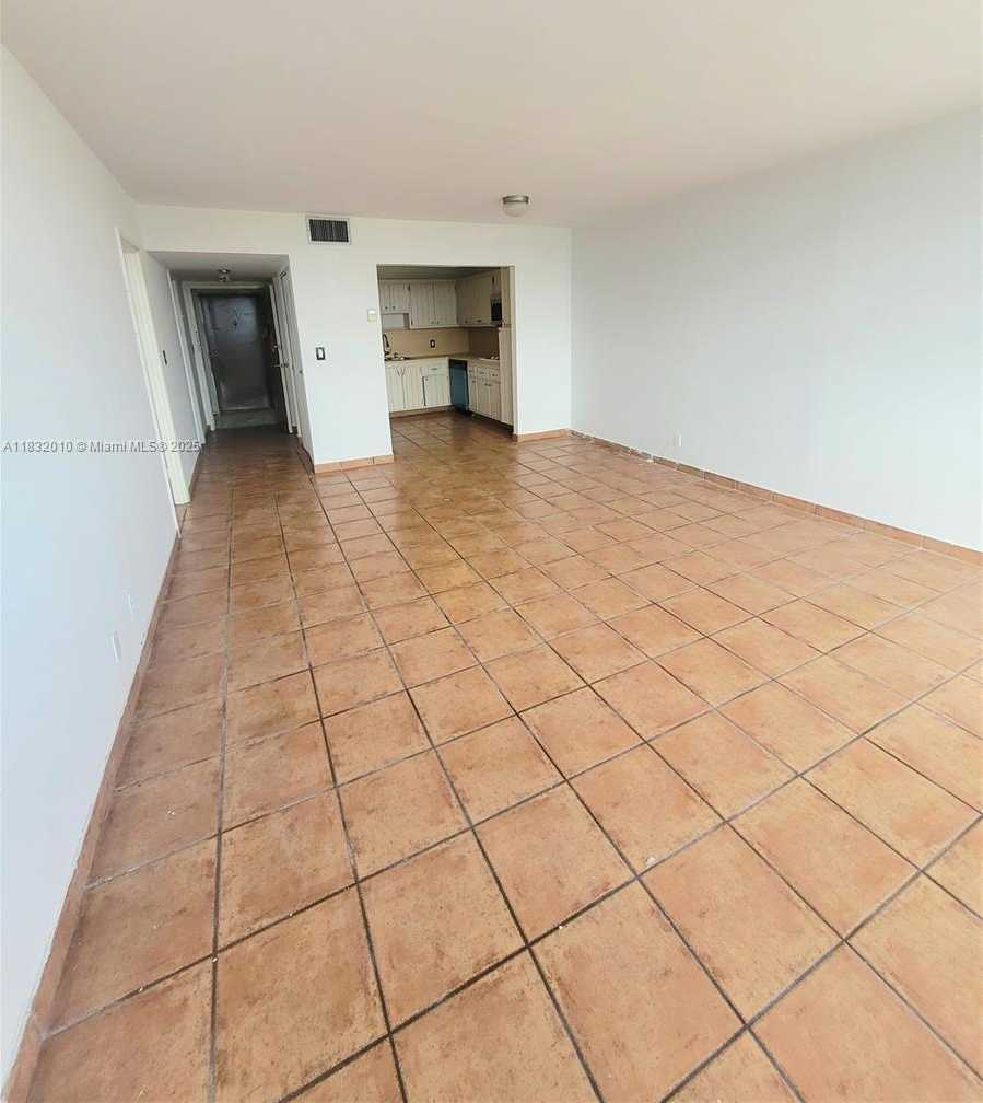 Small Image of 2025 NORTH EAST 164TH ST #602, North Miami Beach Number 4