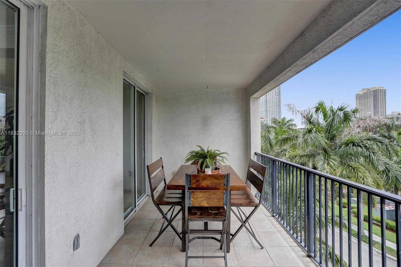 Small Image of 17100 NORTH BAY RD #1501, Sunny Isles Beach Number 19