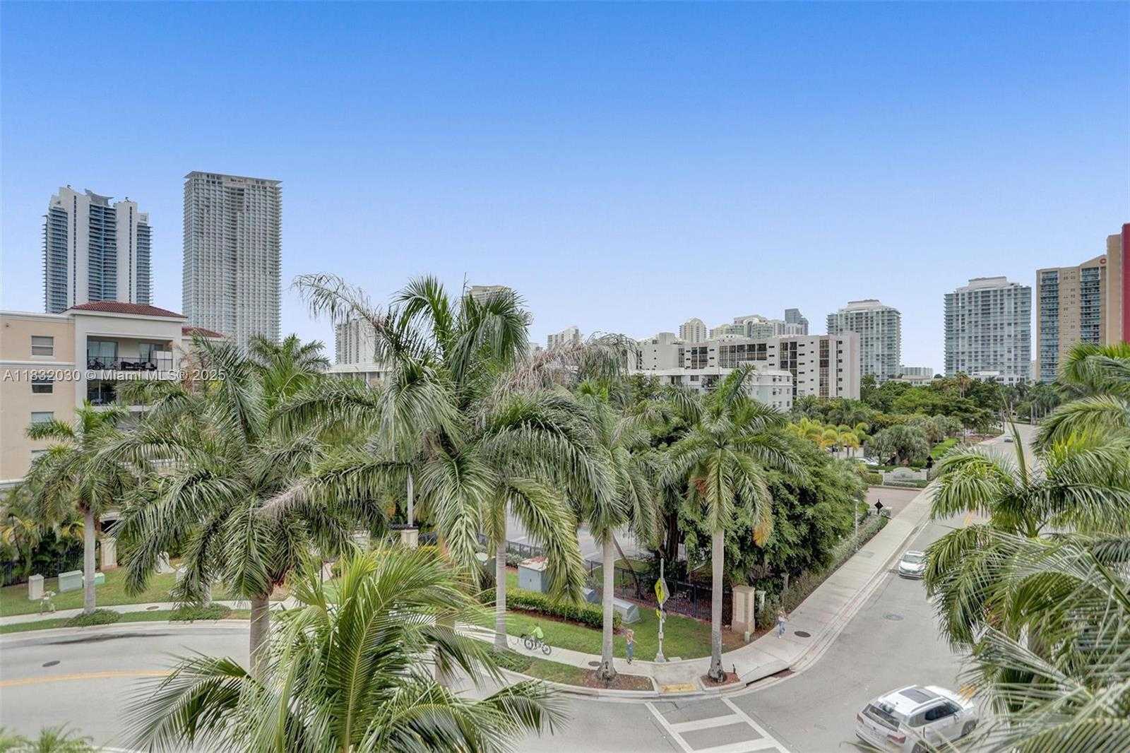 Small Image of 17100 NORTH BAY RD #1501, Sunny Isles Beach Number 23