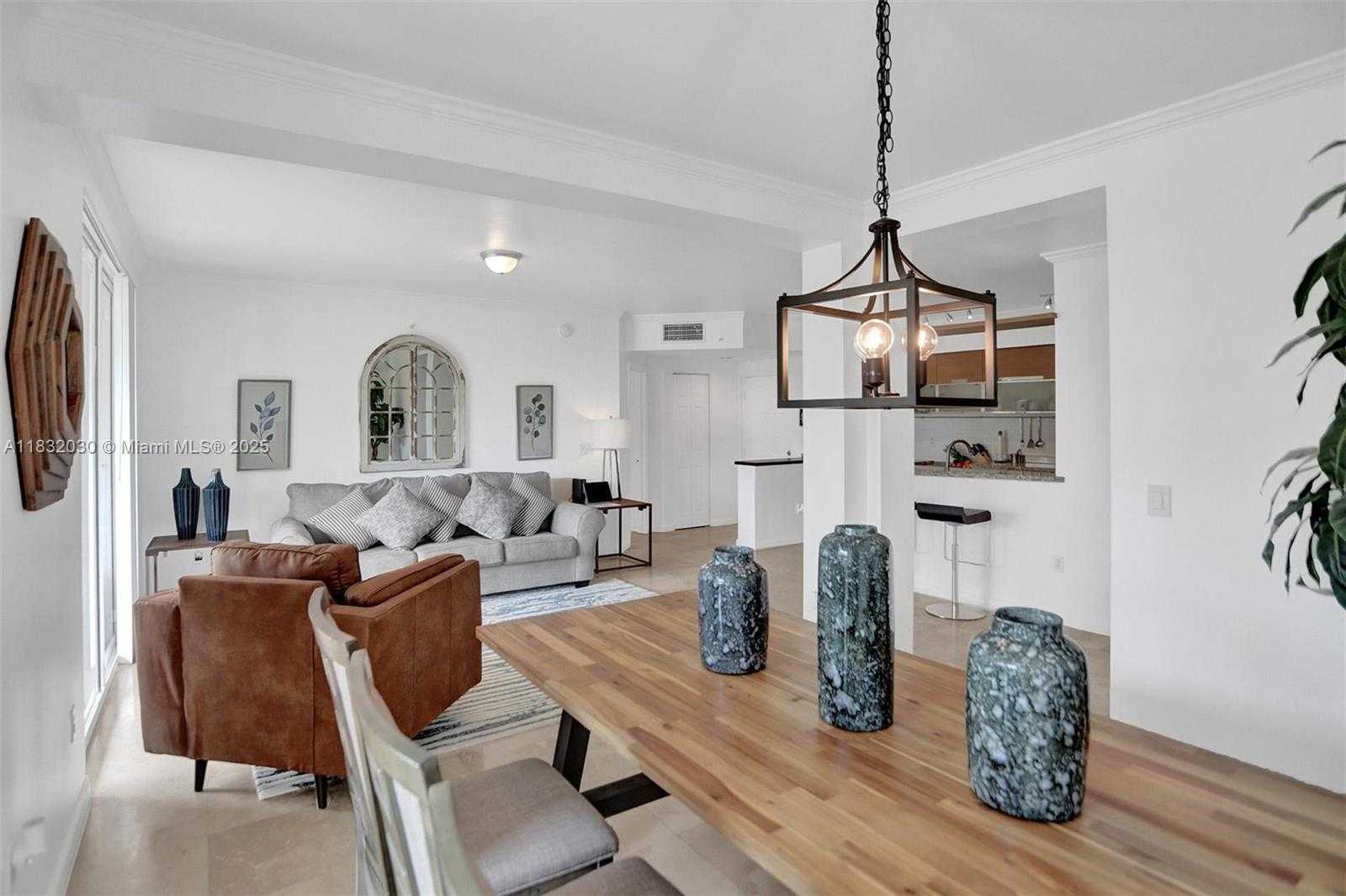 Small Image of 17100 NORTH BAY RD #1501, Sunny Isles Beach Number 5