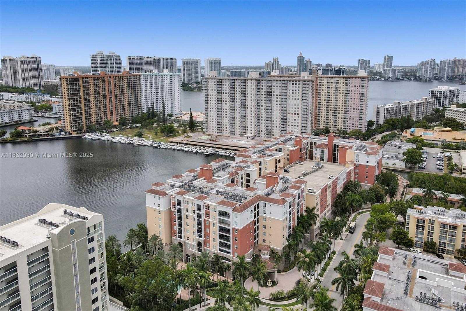 Small Image of 17100 NORTH BAY RD #1501, Sunny Isles Beach Number 55