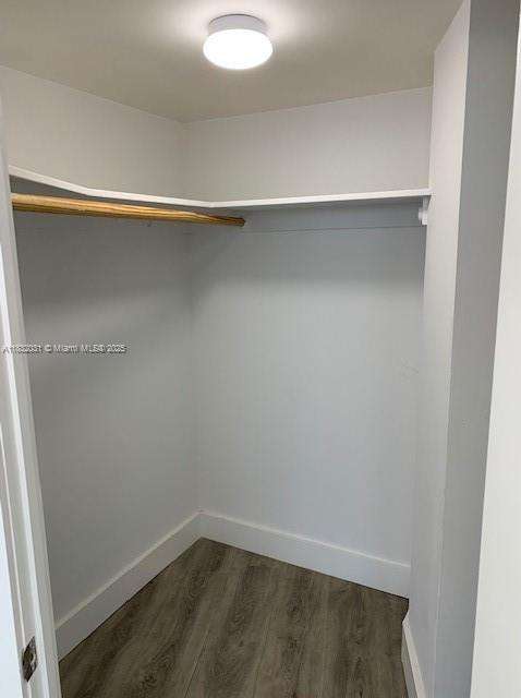 Small Image of 6039 COLLINS AVE #1737, Miami Beach Number 12