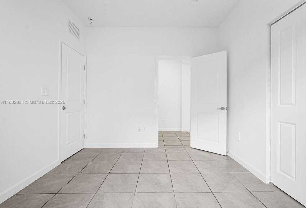 Small Image of 12735 SOUTH WEST 211TH ST #Main, Miami Number 61