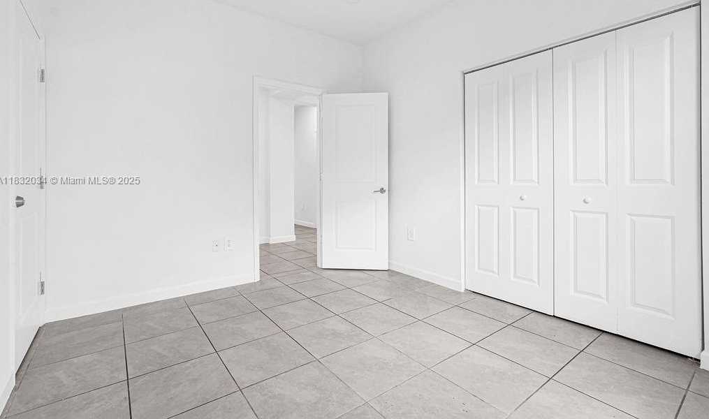 Small Image of 12735 SOUTH WEST 211TH ST #Main, Miami Number 62