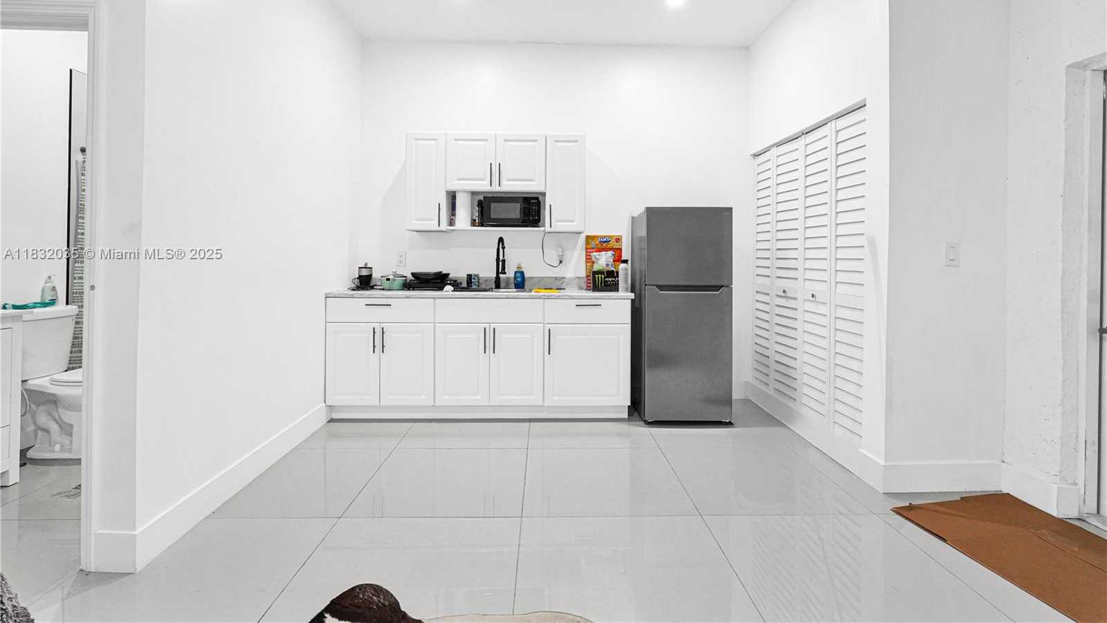 Small Image of 12735 SOUTH WEST 211TH ST #12735, Miami Number 22