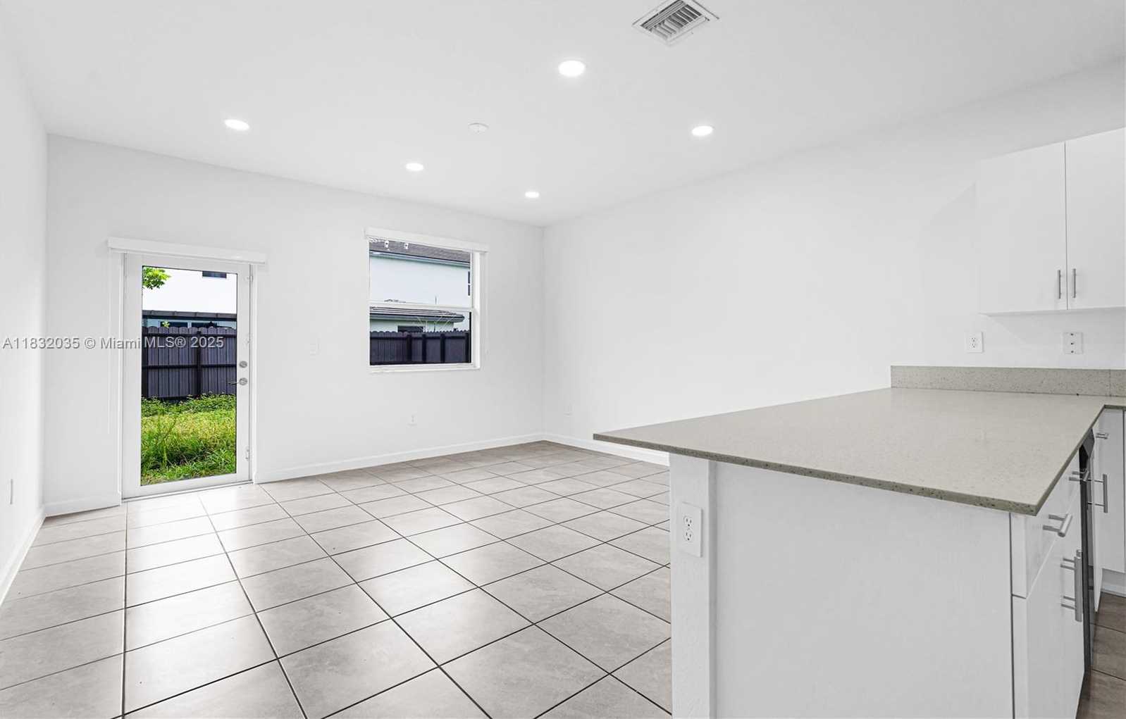 Small Image of 12735 SOUTH WEST 211TH ST #12735, Miami Number 34