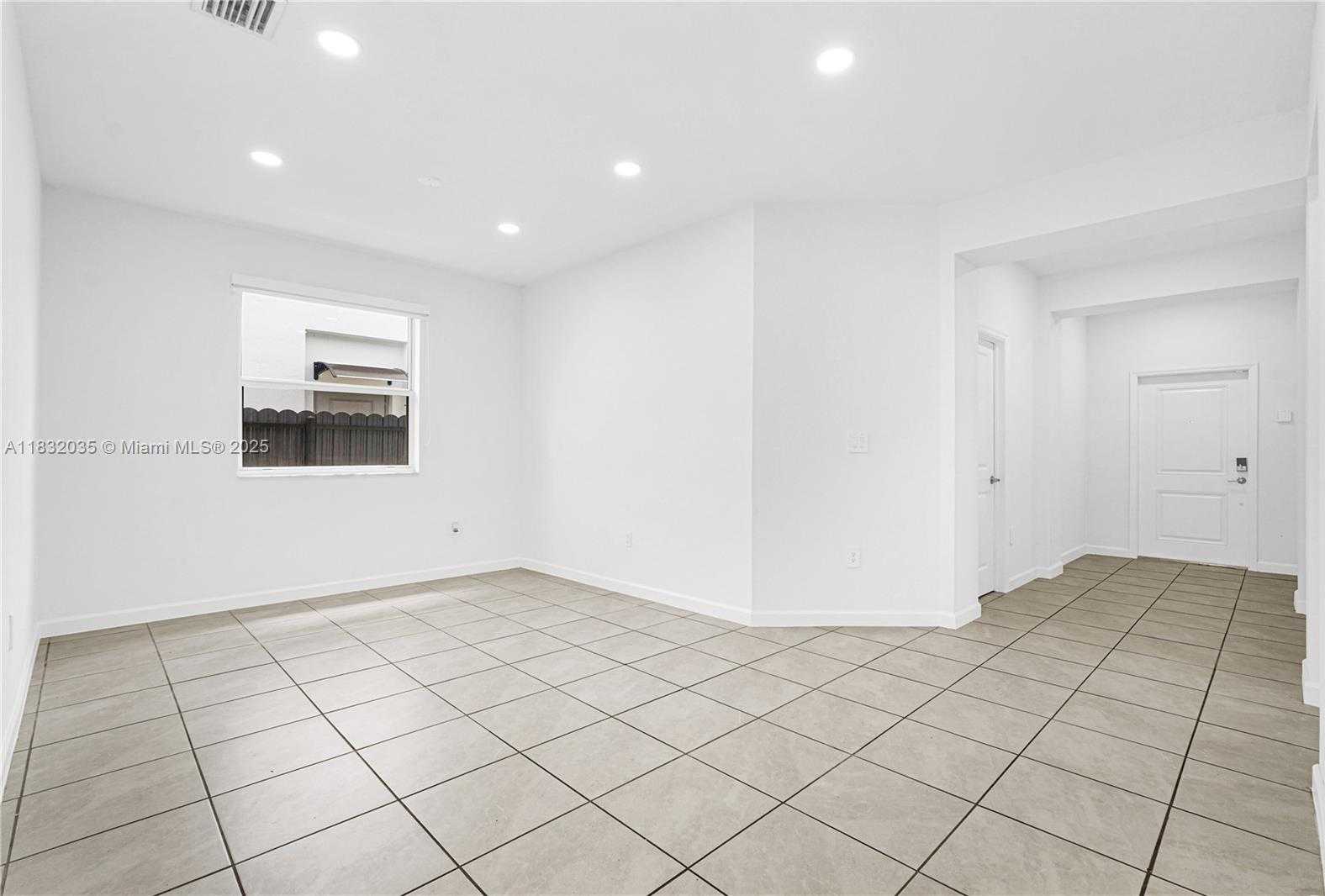 Small Image of 12735 SOUTH WEST 211TH ST #12735, Miami Number 41
