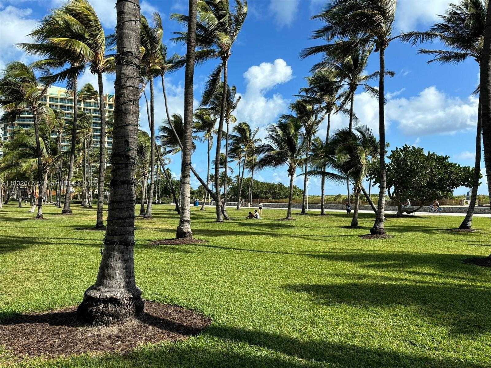 Small Image of 1390 OCEAN DR #502, Miami Beach Number 25