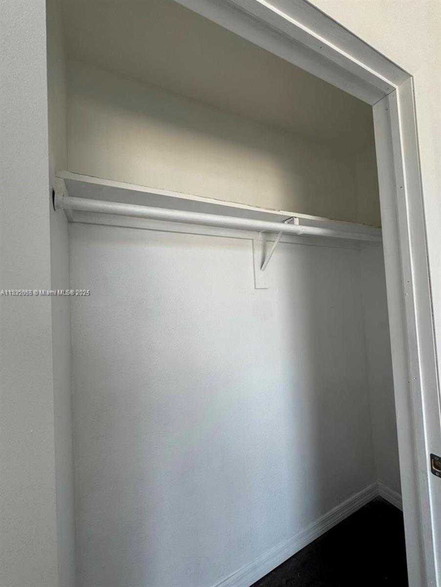 Small Image of 7904 WEST DR #101, North Bay Village Number 13