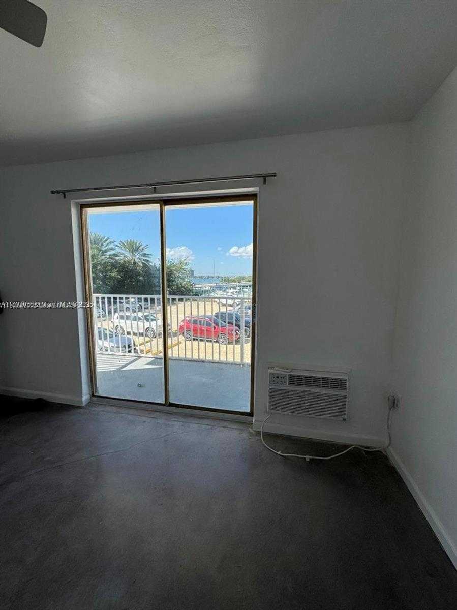 Small Image of 7904 WEST DR #101, North Bay Village Number 2