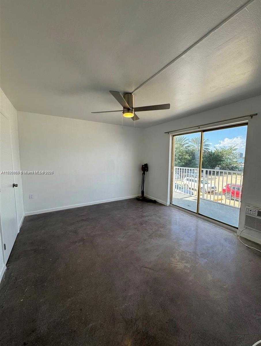 Small Image of 7904 WEST DR #101, North Bay Village Number 3