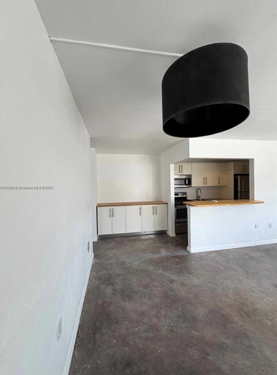 Small Image of 7904 WEST DR #101, North Bay Village Number 7