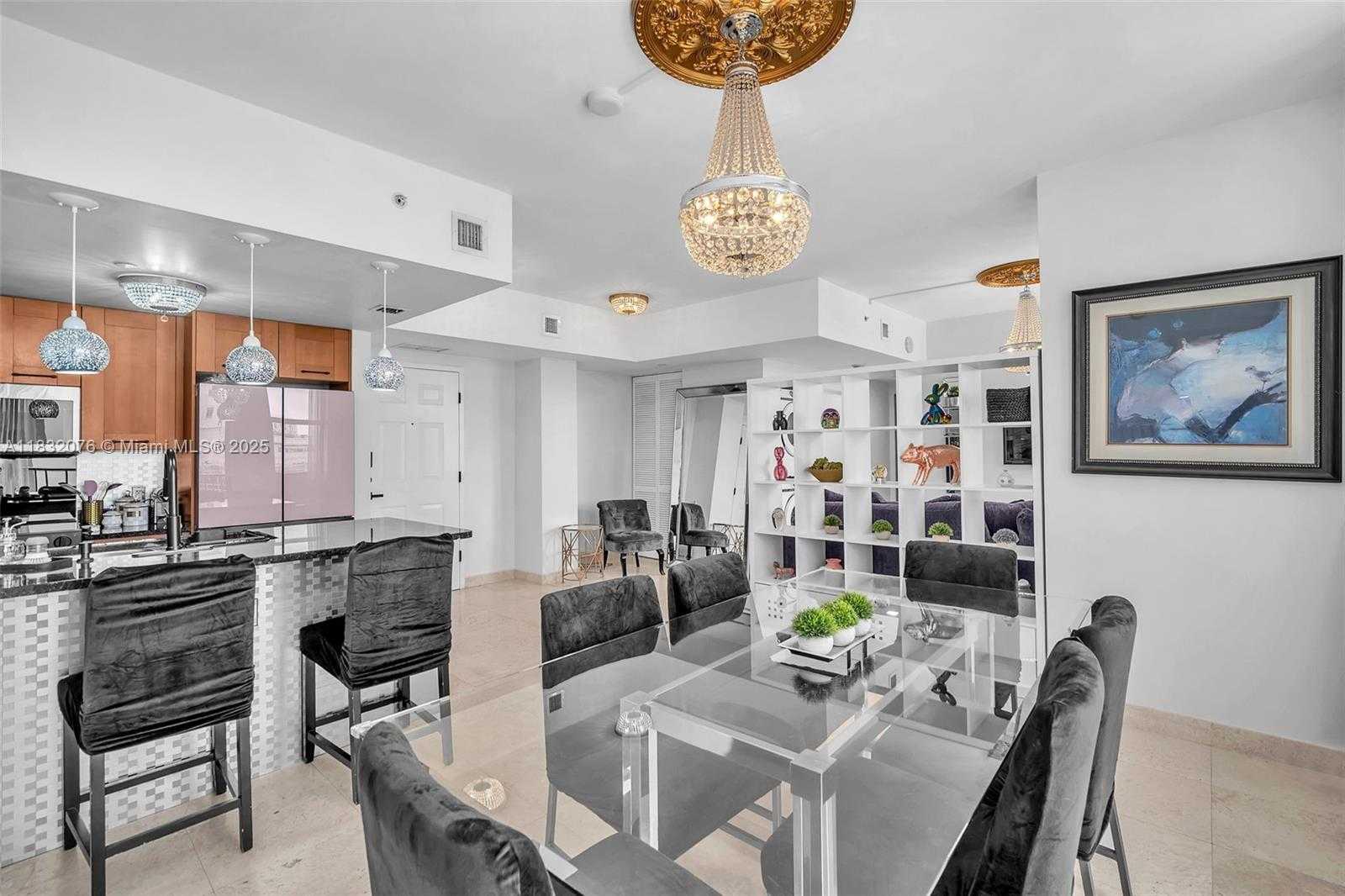 Small Image of 4100 SALZEDO ST #519, Coral Gables Number 15