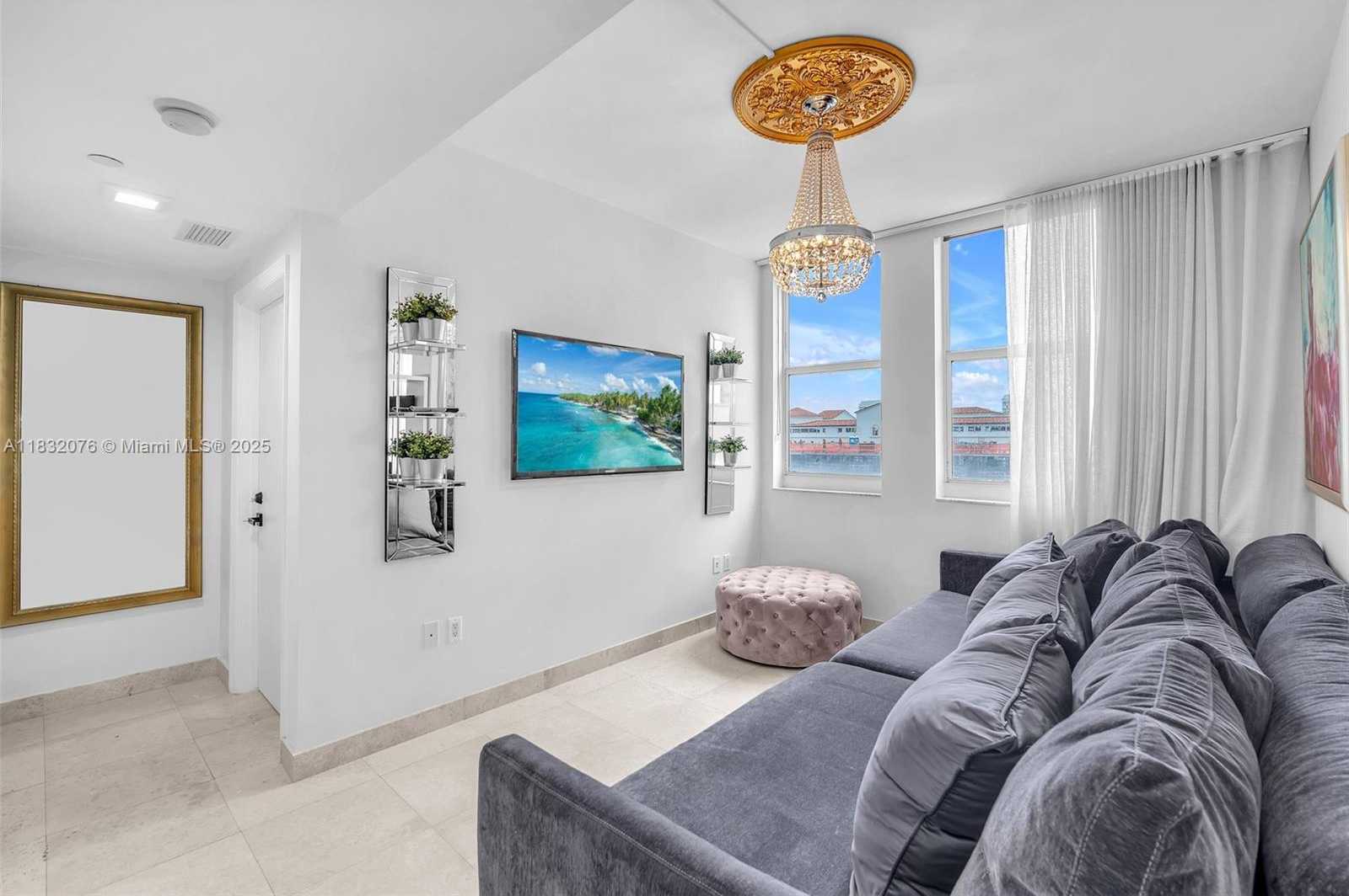 Small Image of 4100 SALZEDO ST #519, Coral Gables Number 17