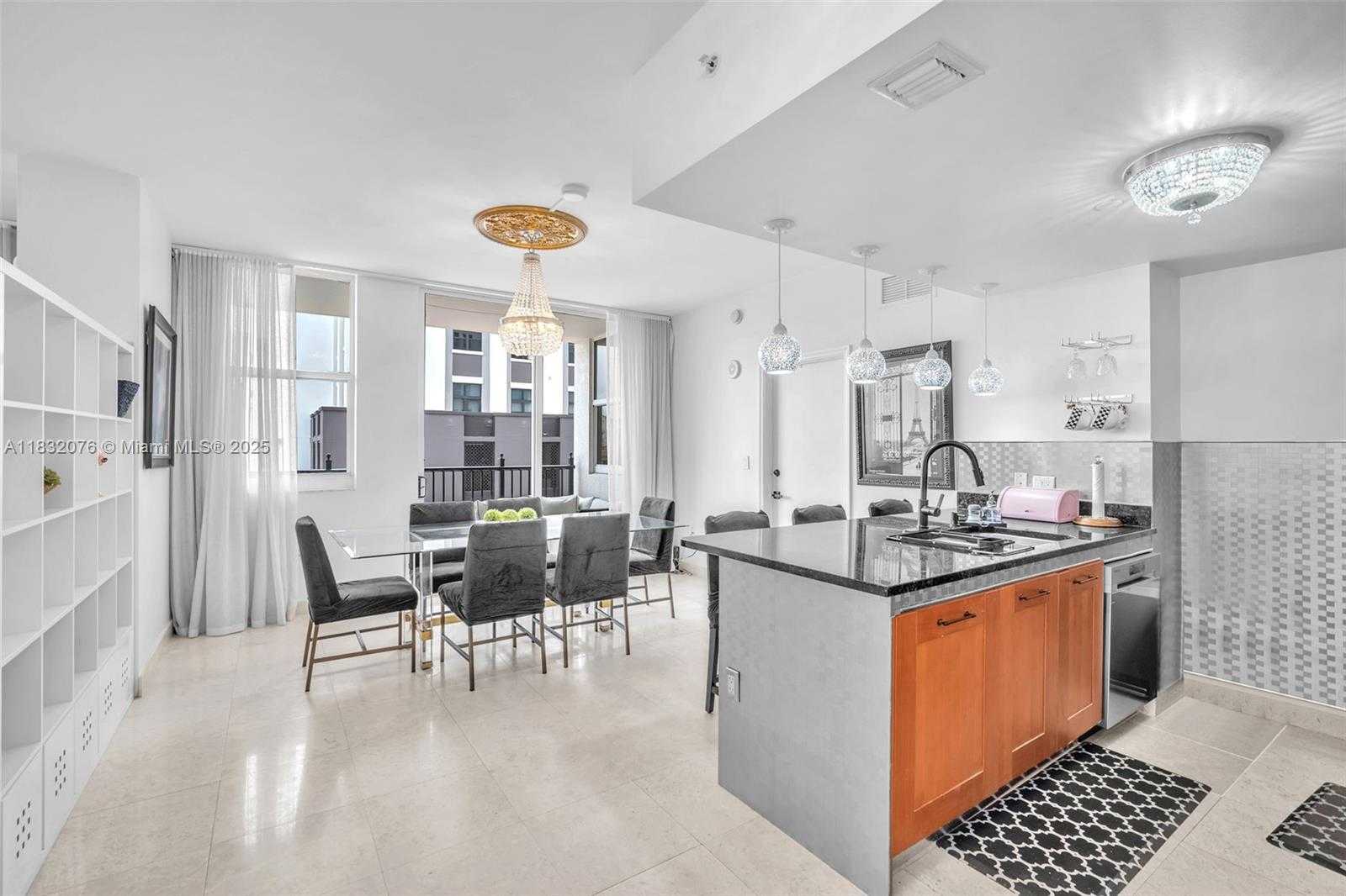 Small Image of 4100 SALZEDO ST #519, Coral Gables Number 2