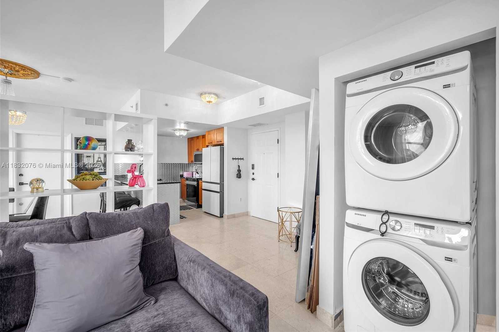 Small Image of 4100 SALZEDO ST #519, Coral Gables Number 20