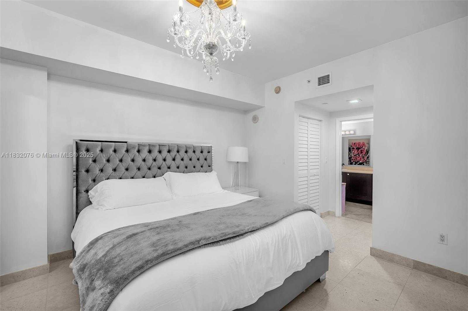 Small Image of 4100 SALZEDO ST #519, Coral Gables Number 27