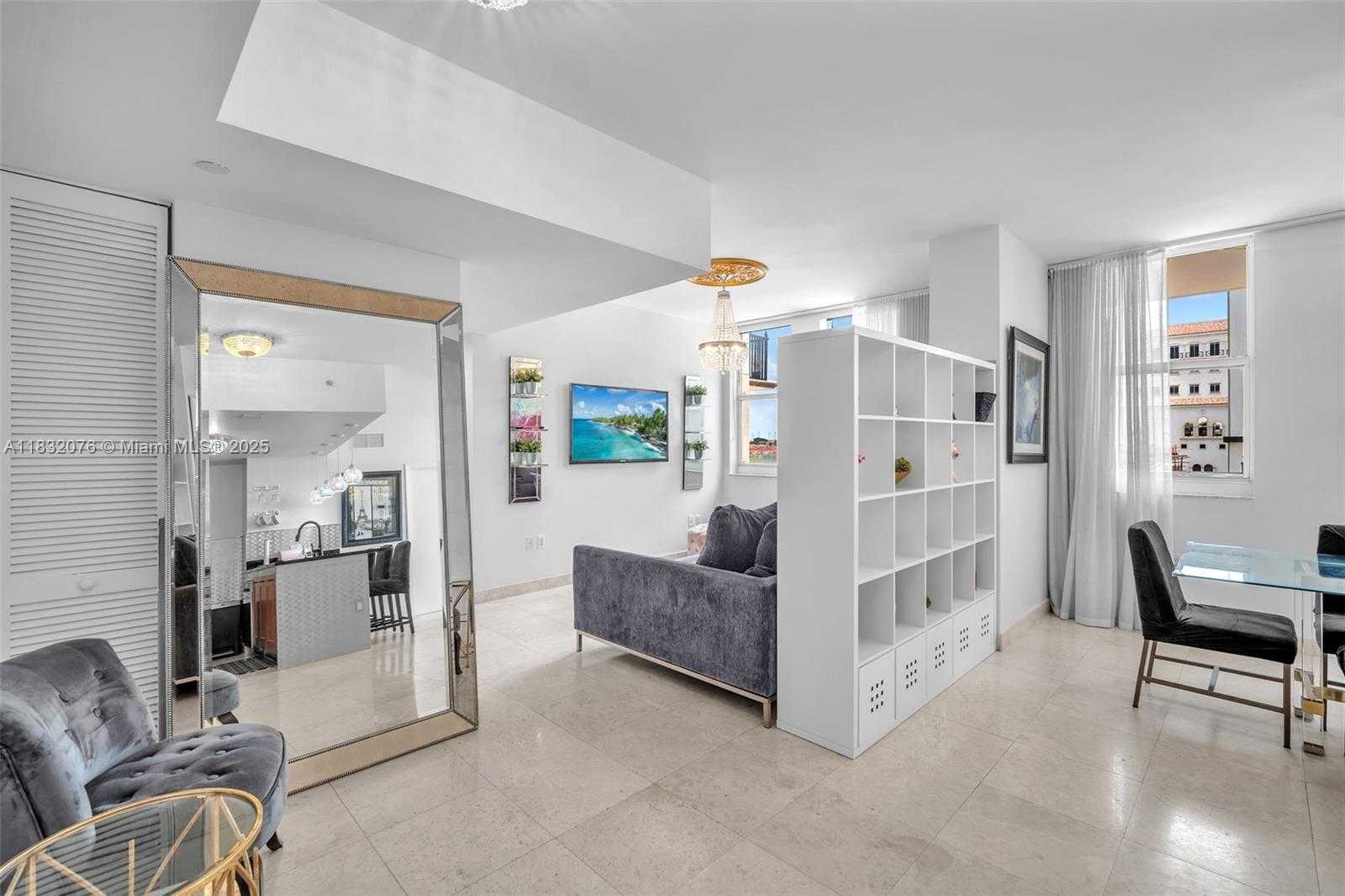 Small Image of 4100 SALZEDO ST #519, Coral Gables Number 4