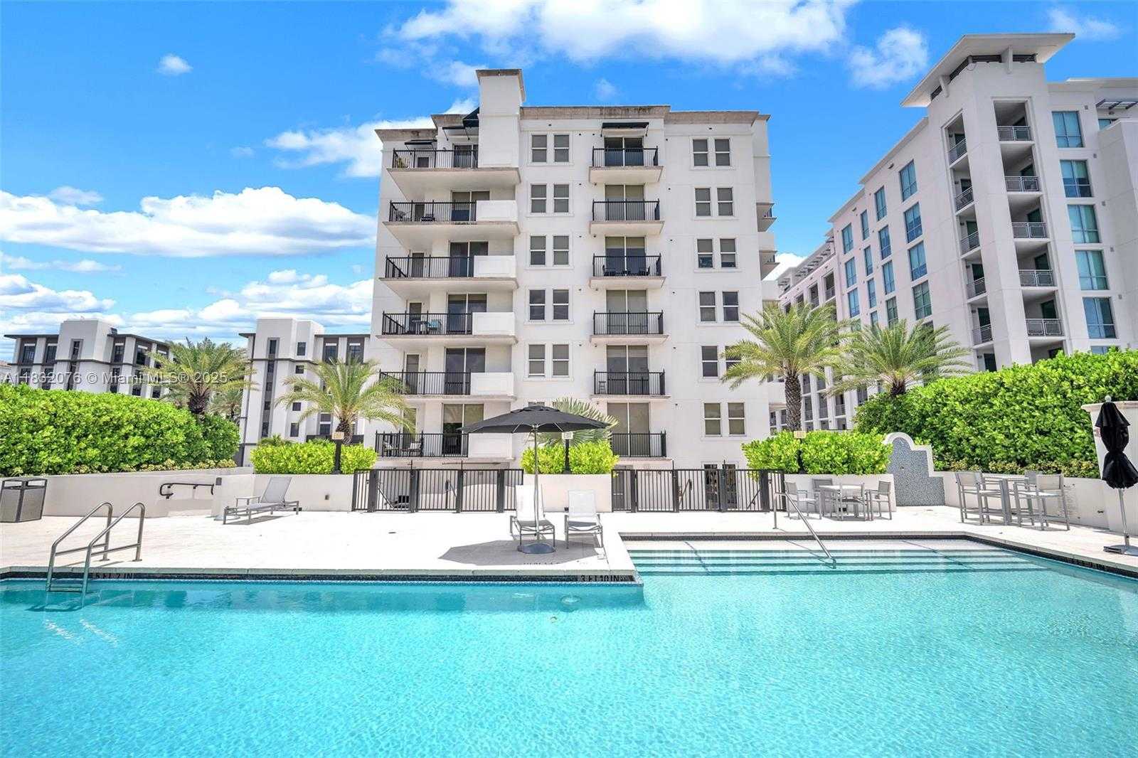 Small Image of 4100 SALZEDO ST #519, Coral Gables Number 40