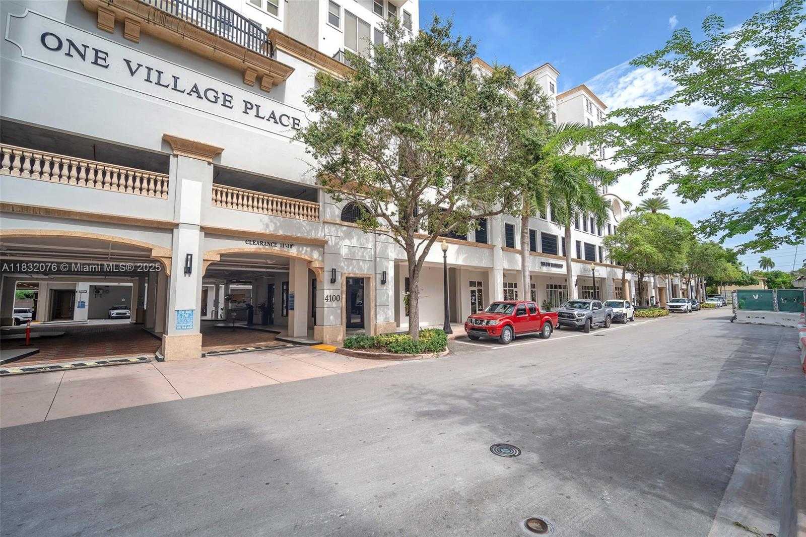 Small Image of 4100 SALZEDO ST #519, Coral Gables Number 45