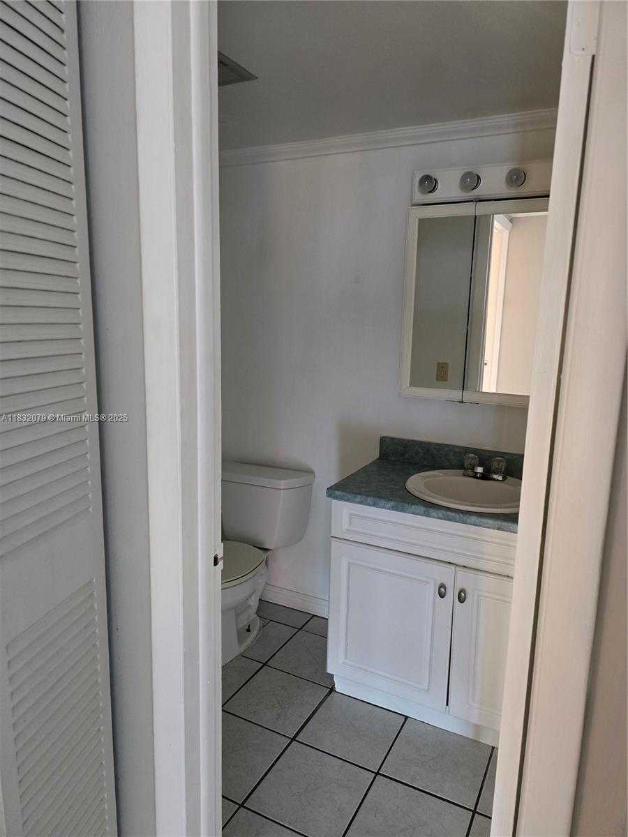 Small Image of 3545 NORTH EAST 167TH ST #304, North Miami Beach Number 13