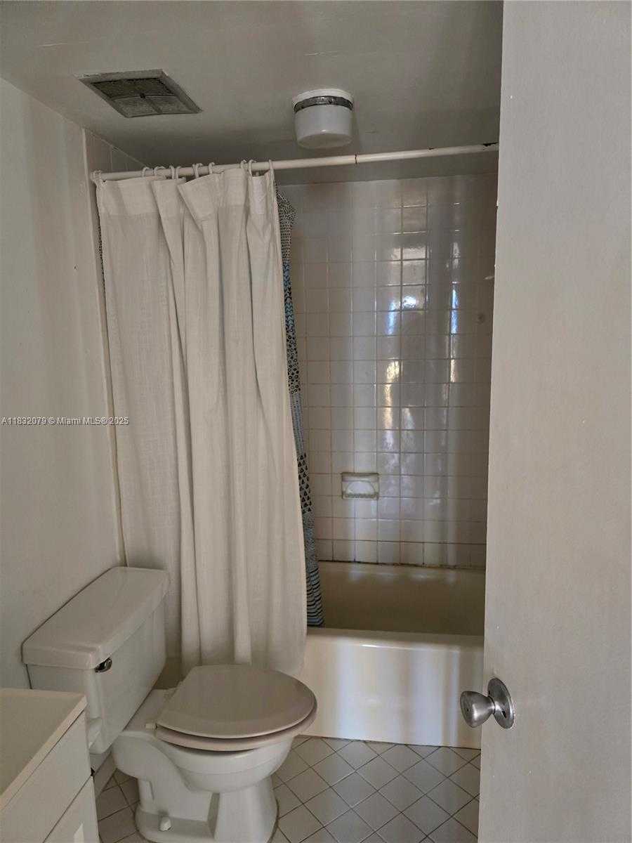 Small Image of 3545 NORTH EAST 167TH ST #304, North Miami Beach Number 17