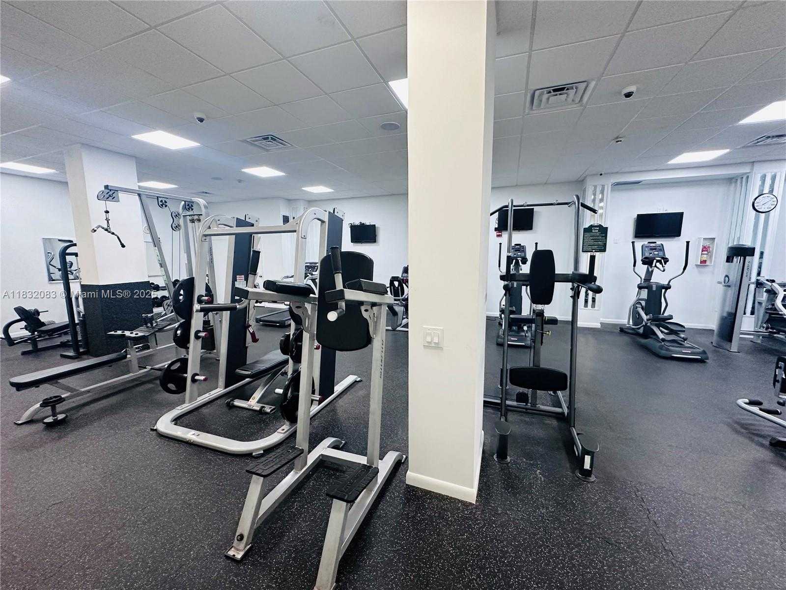 Small Image of 250 174TH ST #1703, Sunny Isles Beach Number 12