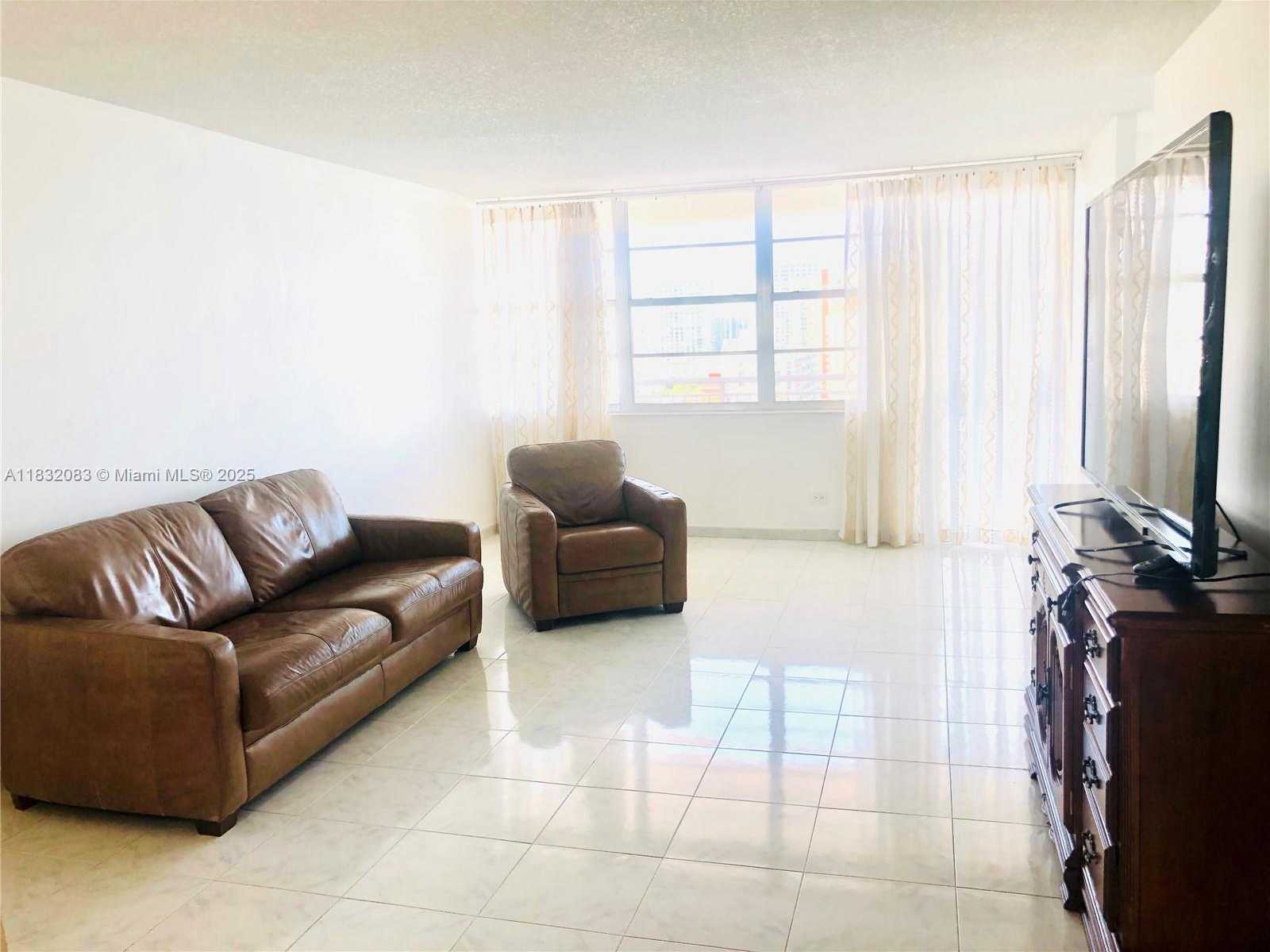 Small Image of 250 174TH ST #1703, Sunny Isles Beach Number 14