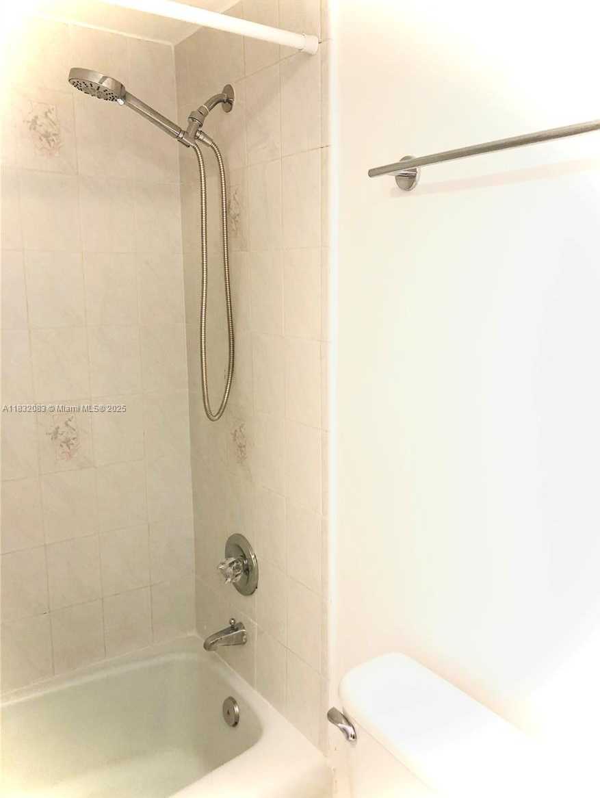 Small Image of 250 174TH ST #1703, Sunny Isles Beach Number 29
