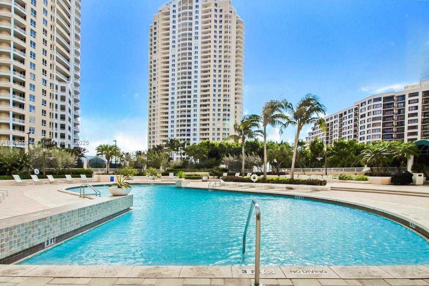 Small Image of 888 BRICKELL KEY DR #607, Miami Number 26