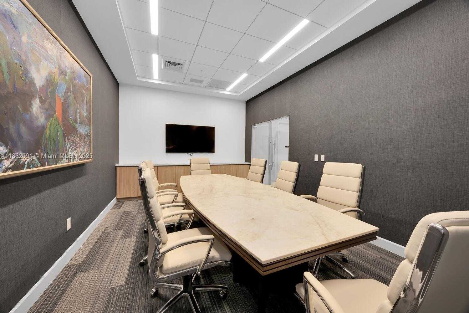 Small Image of 888 BRICKELL KEY DR #607, Miami Number 34