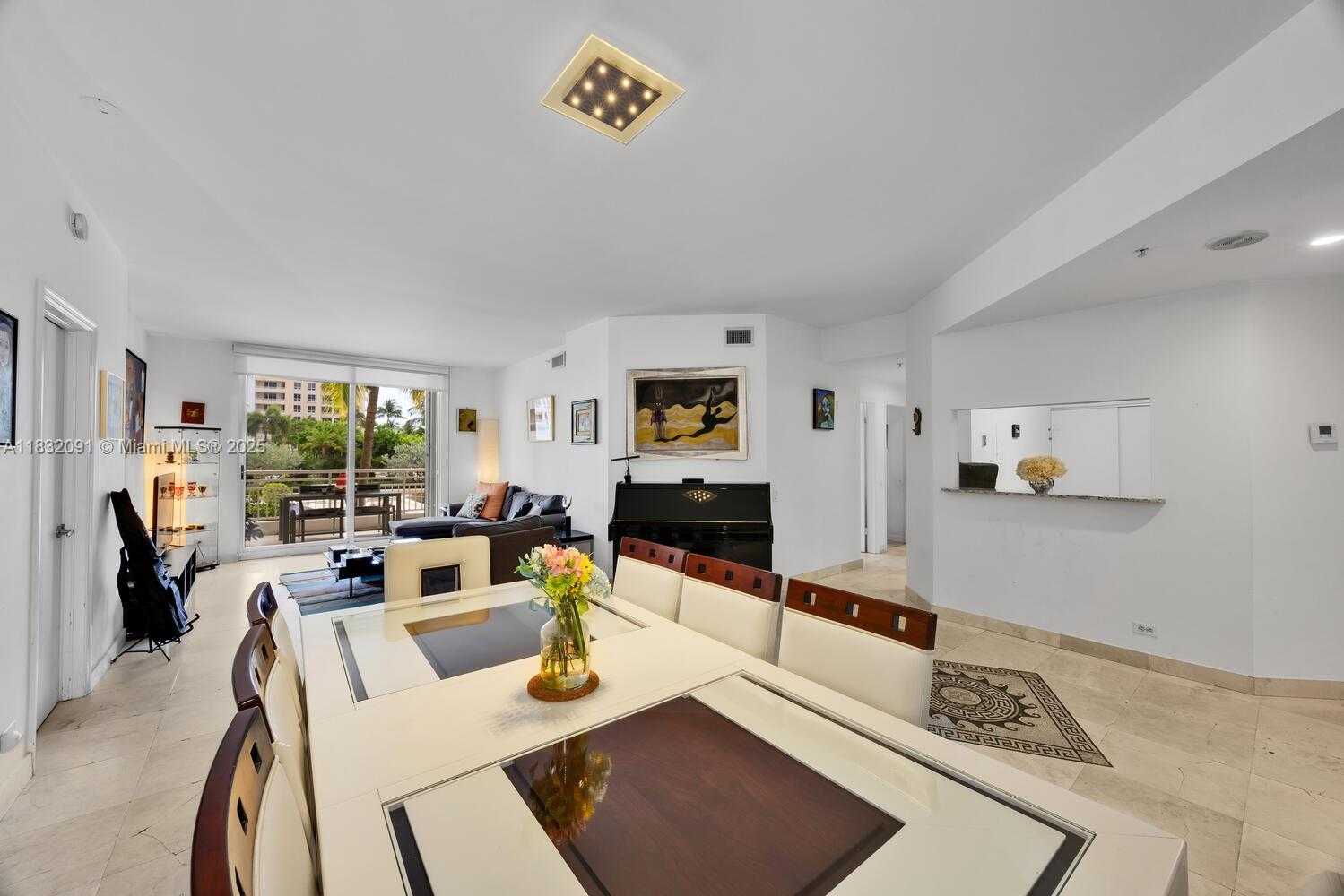 Small Image of 888 BRICKELL KEY DR #607, Miami Number 8