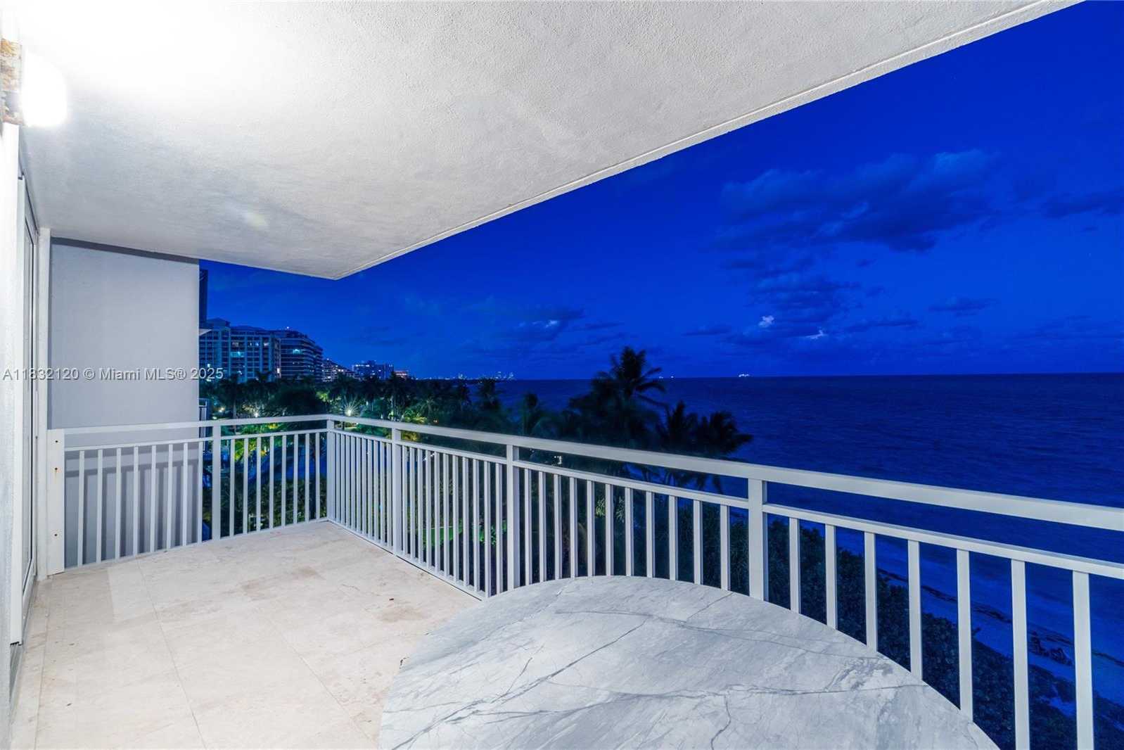 Small Image of 615 OCEAN DR #6A, Key Biscayne Number 31