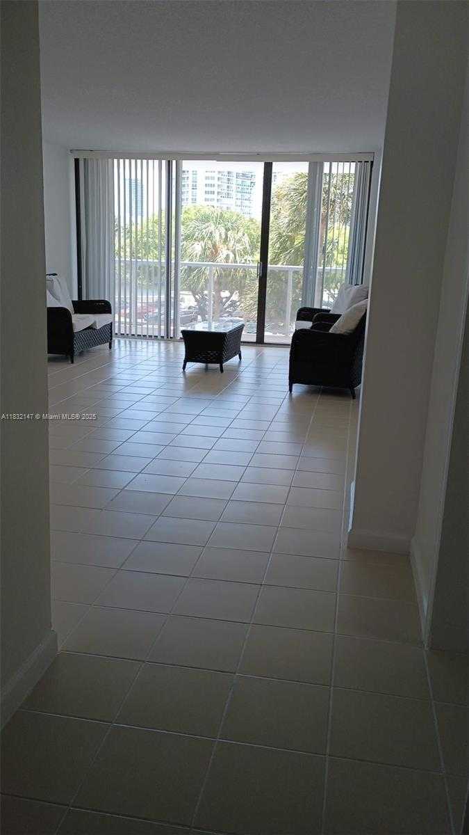 Small Image of 3731 NORTH COUNTRY CLUB DR #321, Aventura Number 8