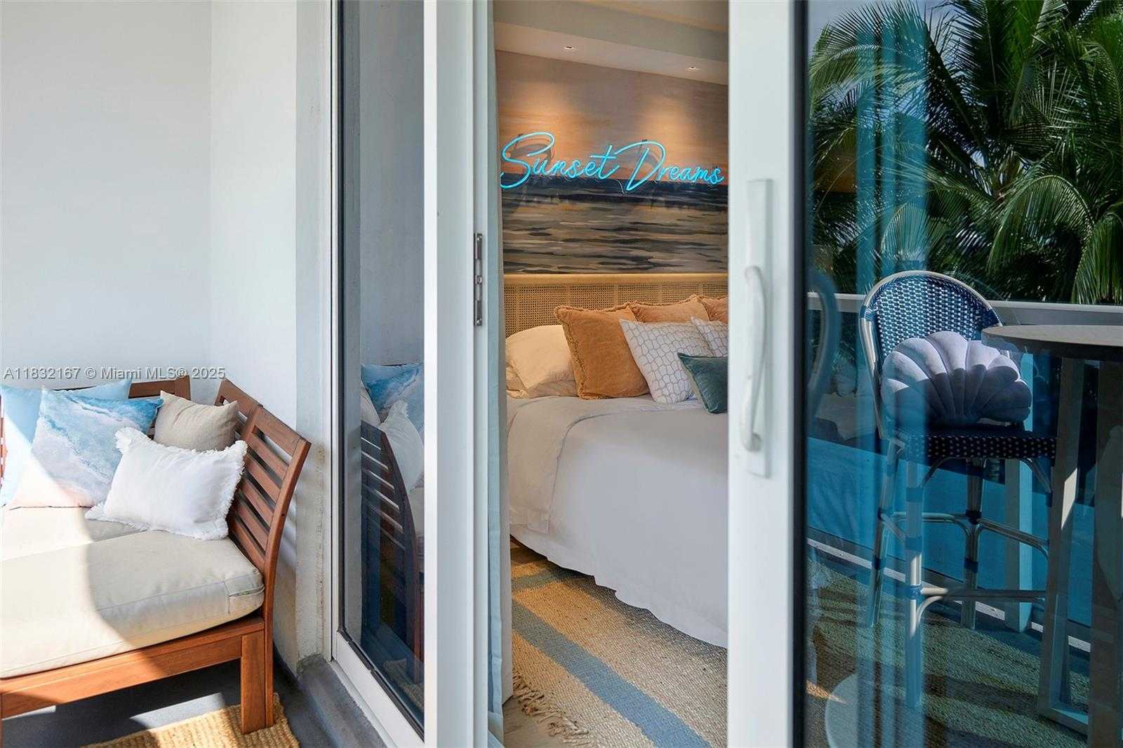 Small Image of 2301 COLLINS AVE #329, Miami Beach Number 15